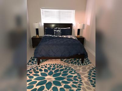 Condominium &middot; For rent &middot; 3 bedrooms